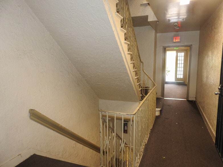 More Photos Of 5617 La Mirada Ave, Los Angeles Apartments For Sale