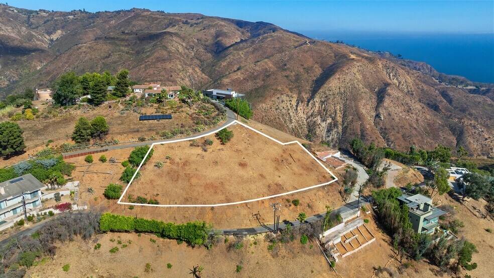 More Photos Of 21800 Azurelee Dr, Malibu Land For Sale
