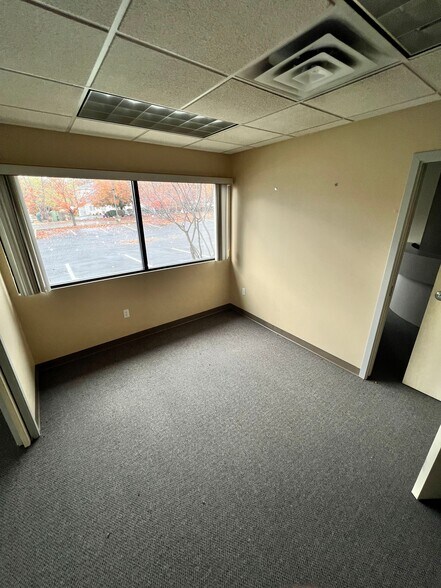 More Photos Of 6711 Monroe St, Sylvania Office For Sale
