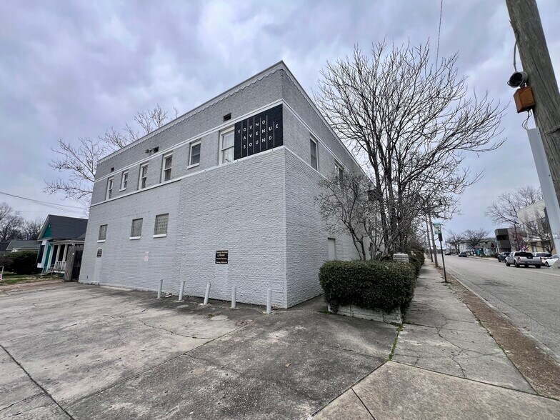 More Photos Of 2258 Young Ave, Memphis Loft Creative Space For Sale