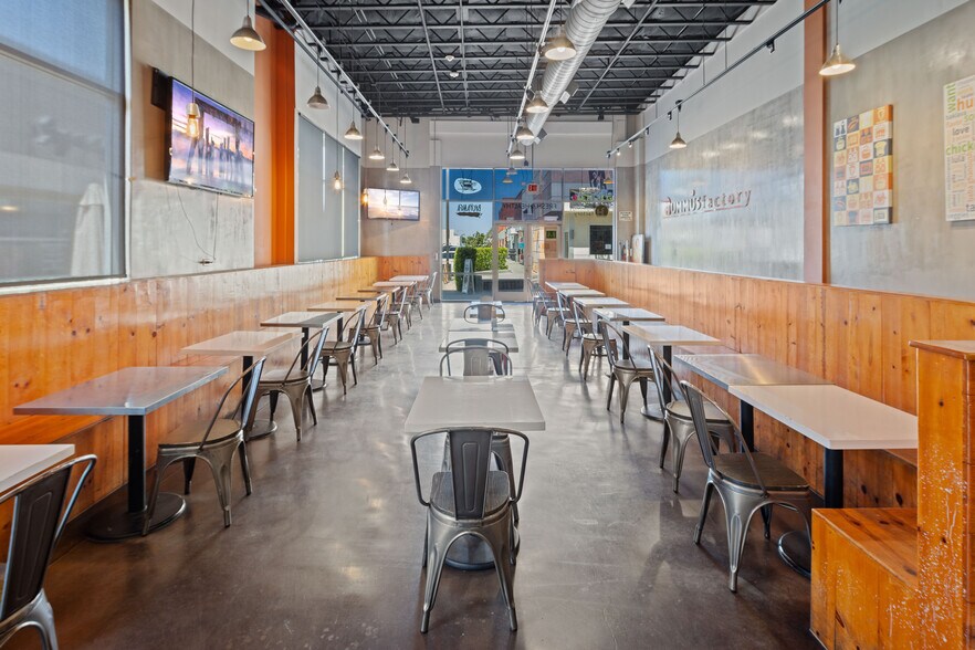 More Photos Of 8266 Firestone Blvd, Downey Restaurant For Lease