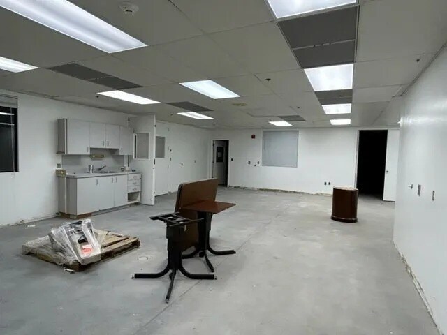 More Photos Of 7565-7575 Commerce Ct, Sarasota Flex For Sale