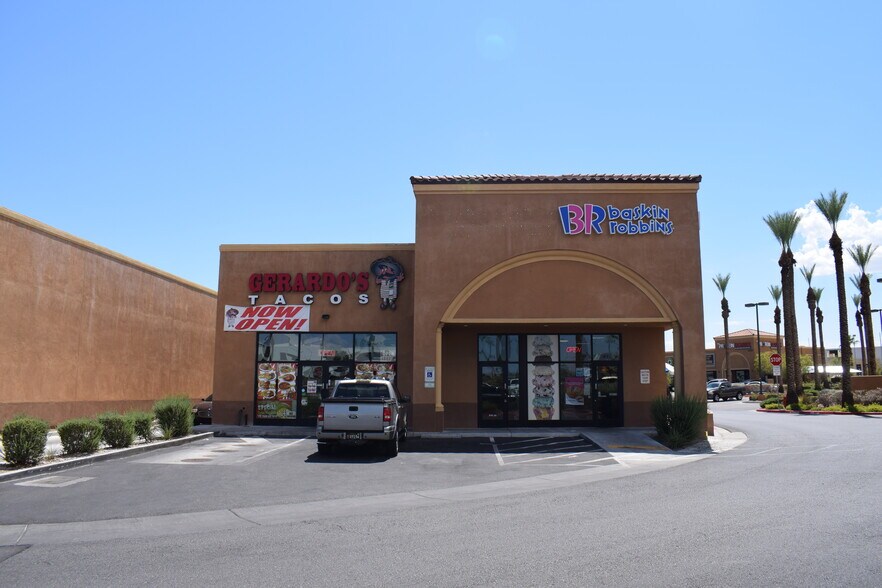 More Photos Of 9765 W. Flamingo Rd., Las Vegas Restaurant For Lease