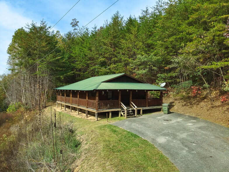 More Photos Of , Tellico Plains Unknown For Sale