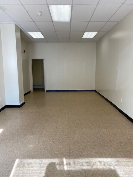 More Photos Of 4732 Griscom St, Philadelphia Office Residential For Lease
