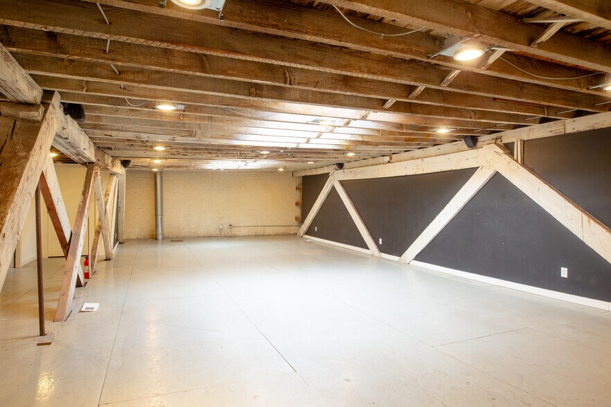 More Photos Of 630 S Stringfellow Ct, Salt Lake City Loft Creative Space For Lease