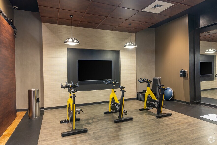 More Photos Of 1213 Walnut St, Philadelphia Apartments For Lease