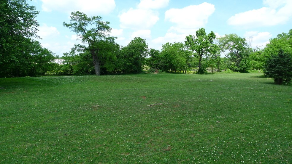 More Photos Of 11310 Robinwood Dr, Hagerstown Land For Sale