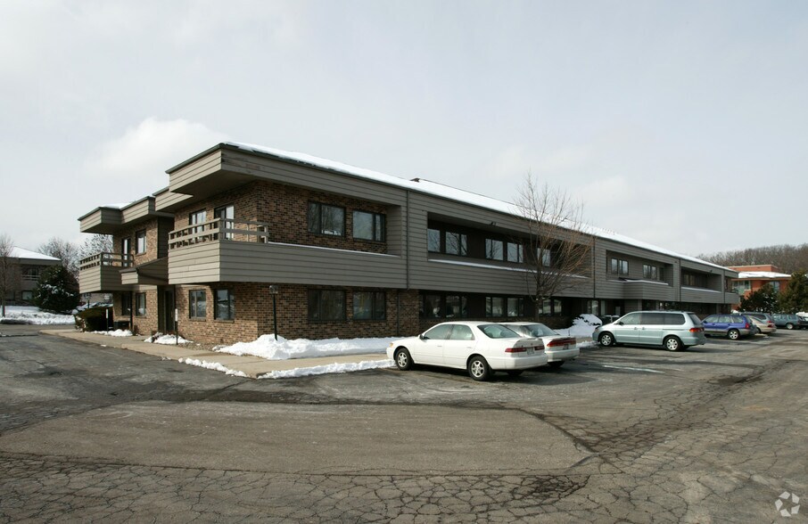 More Photos Of 437 S Yellowstone Dr, Madison Office For Lease