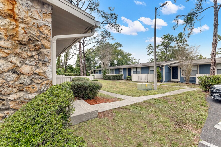 More Photos Of 3150 Pyramid Pky, Lakeland Apartments For Sale