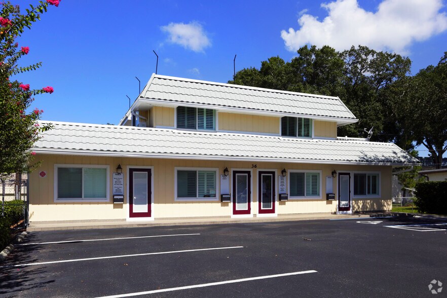 More Photos Of 36 Tropic Blvd W, Largo Office For Lease