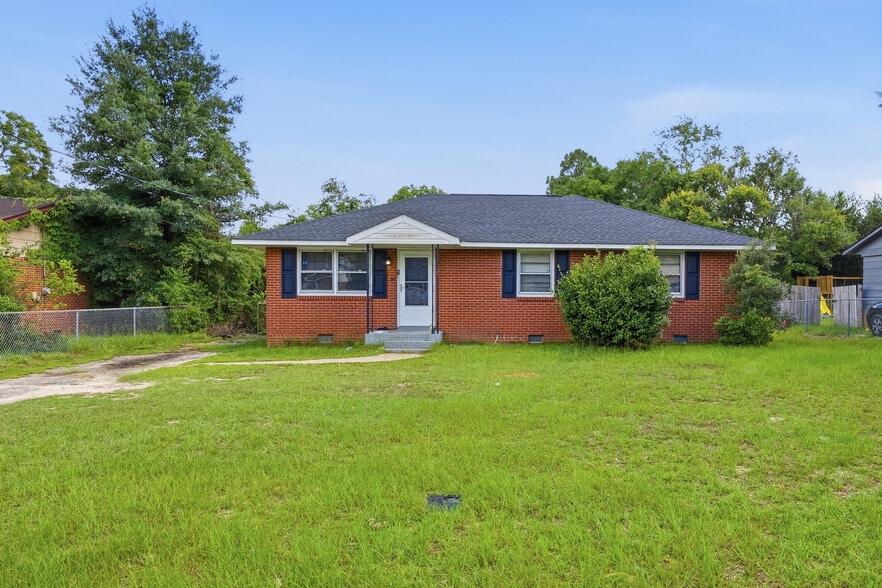 More Photos Of , Fayetteville Specialty For Sale