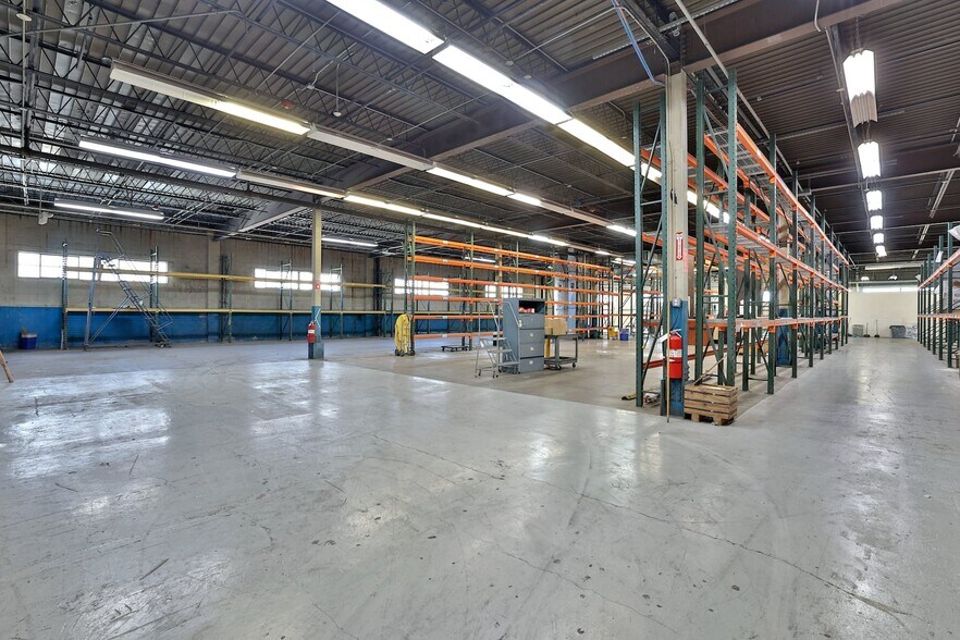 More Photos Of 16 Harrison Ave, Yonkers Warehouse For Lease