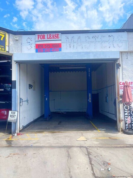 More Photos Of 12113 Burbank Blvd, North Hollywood Auto Repair For Lease