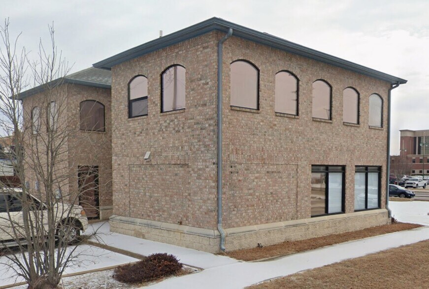 More Photos Of 223 S Lynn Riggs Blvd, Claremore Office For Sale