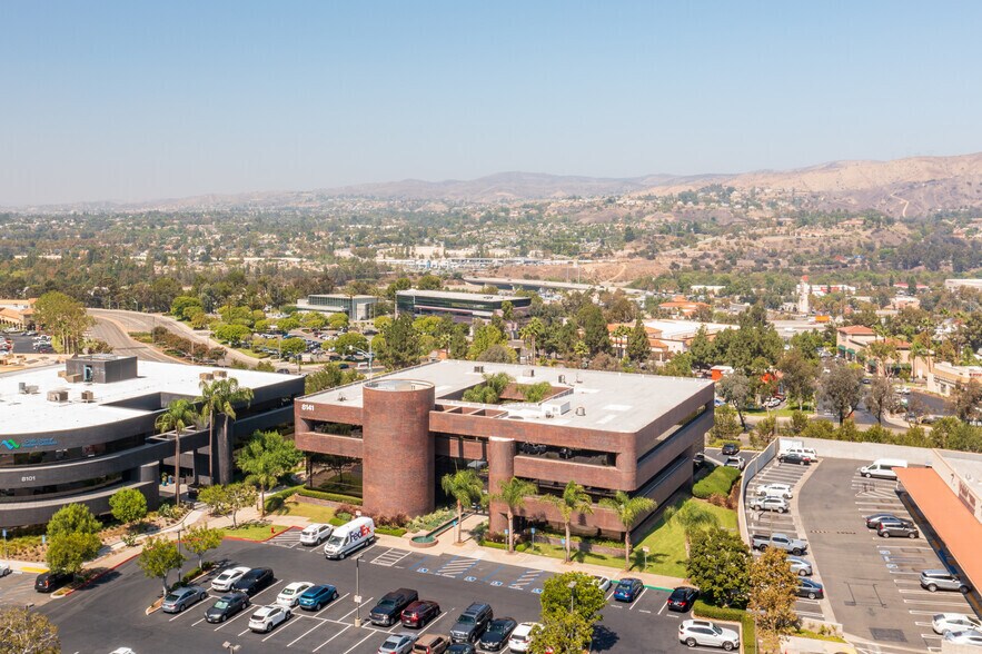 More Photos Of 8141 E Kaiser Blvd, Anaheim Office For Lease