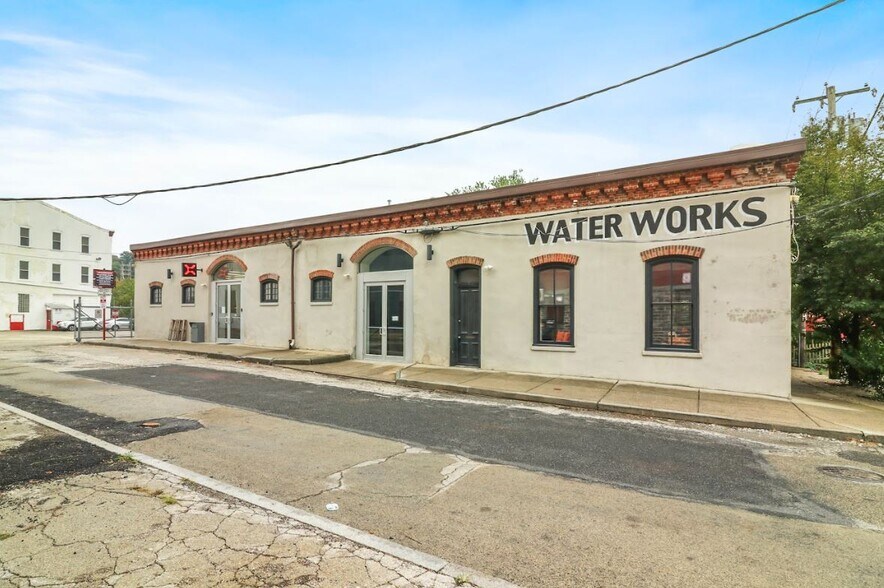 More Photos Of 3 Rector St, Philadelphia Office For Sale