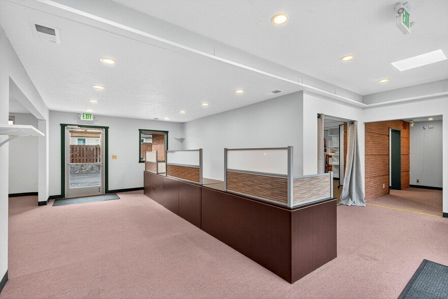 More Photos Of 5311-5315 N Vancouver Ave, Portland Medical For Sale