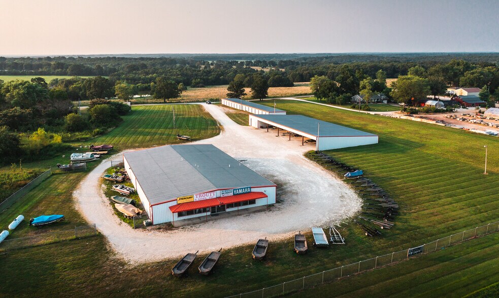 Primary Photo Of 18050 County Road 1000, Saint James Storefront For Lease