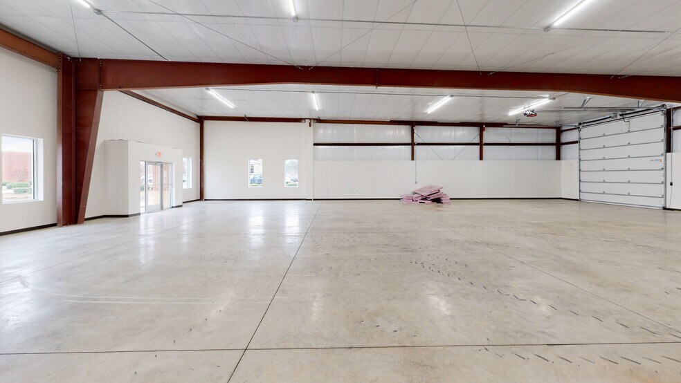 More Photos Of 55 Airport Industrial Dr, Clayton Light Distribution For Sale