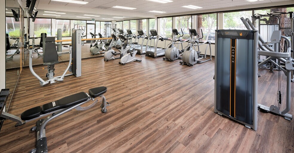 More Photos Of 39899 Balentine Dr, Newark Office For Lease