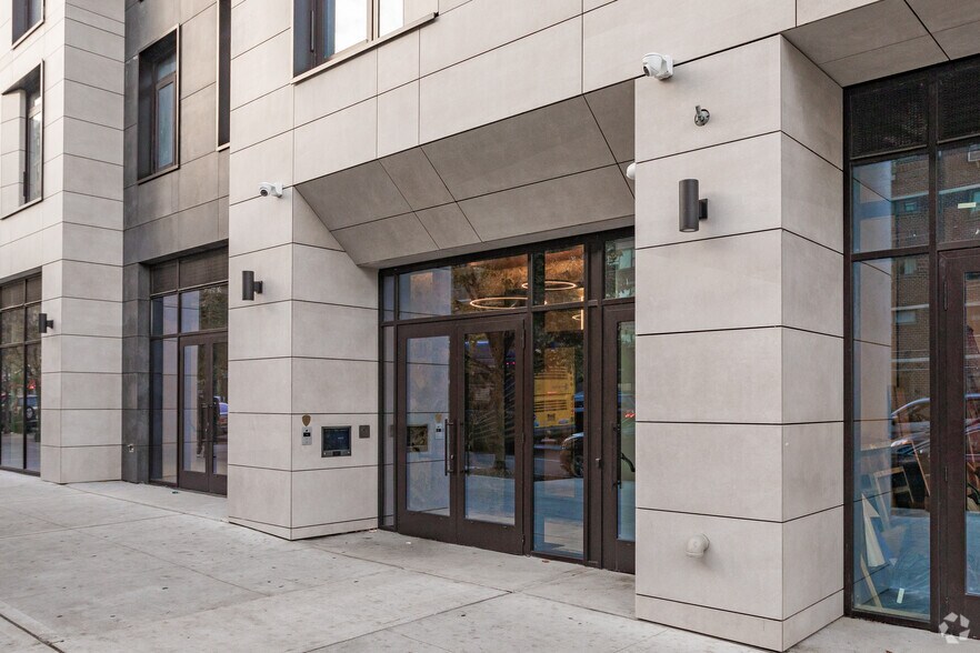 More Photos Of 299 E 161st St, Bronx Apartments For Lease