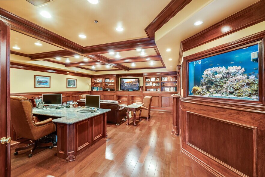 More Photos Of 14291 Commerce Dr, Garden Grove Manufacturing For Sale