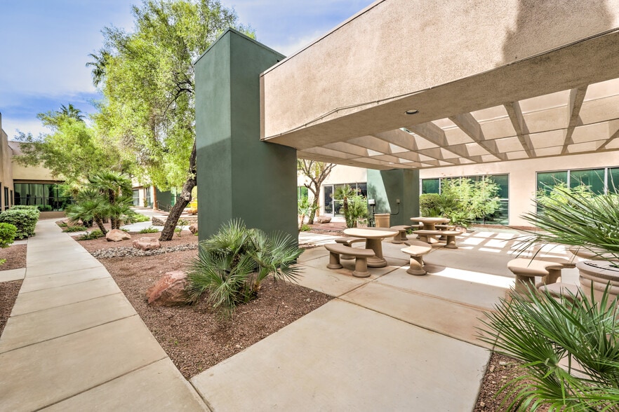 More Photos Of 4270 S Decatur Blvd, Las Vegas Medical For Lease