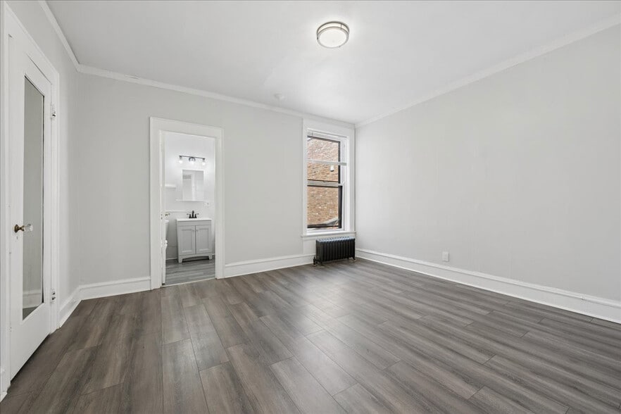 More Photos Of 4530 King Dr, Chicago Apartments For Sale
