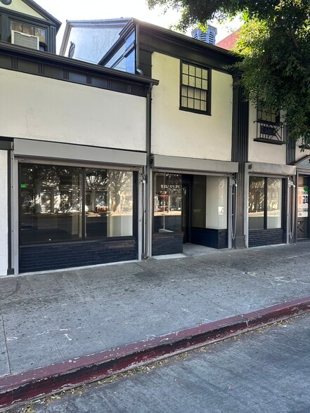 More Photos Of 3428-3444 W 8th St, Los Angeles Restaurant For Lease