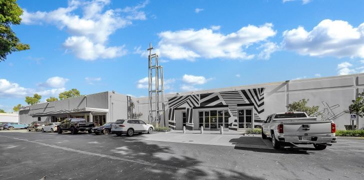 More Photos Of 102 Baker St, Costa Mesa Religious Facility For Sale