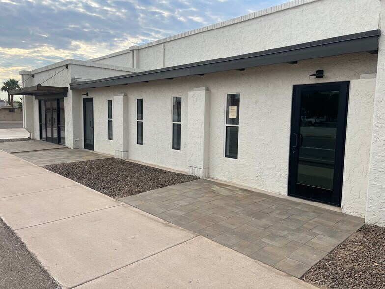 More Photos Of 447 S Old Litchfield Rd, Litchfield Park Religious Facility For Lease