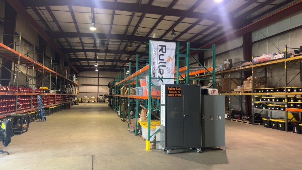 More Photos Of 171 Railroad Dr, Warminster Manufacturing For Sale