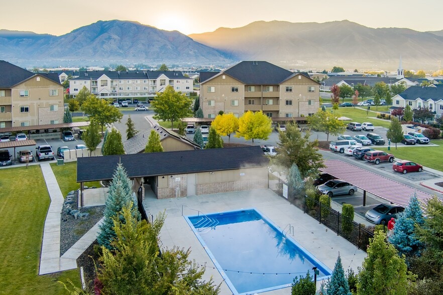 More Photos Of 415 Suncrest Ln, Logan Apartments For Sale