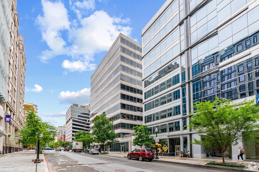 More Photos Of 1300 L St NW, Washington Office For Lease