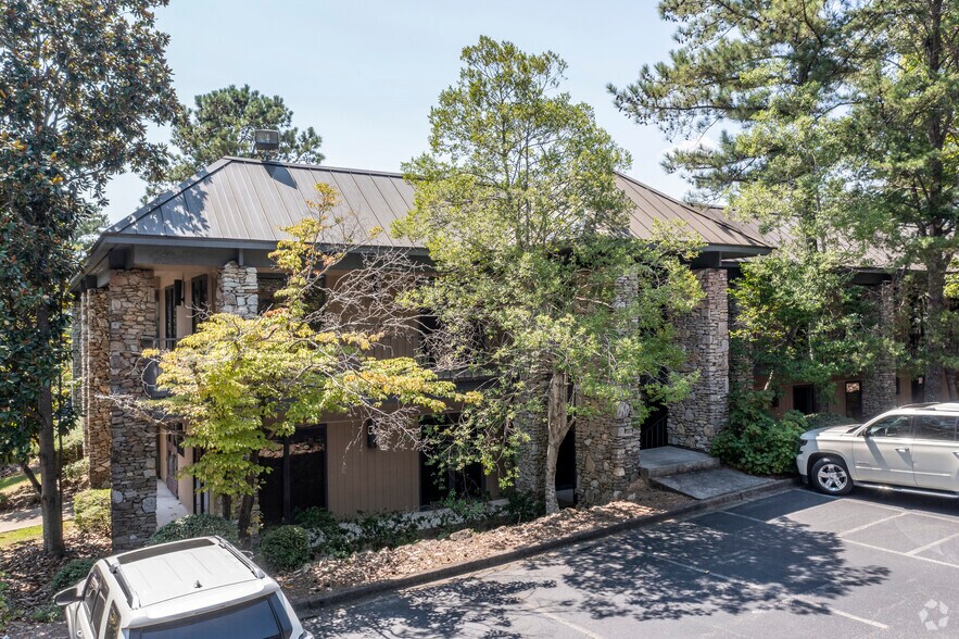 More Photos Of 100 Century Park S, Birmingham Unknown For Lease