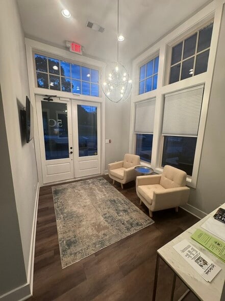 More Photos Of 9236 Main St, Woodstock Office Residential For Lease