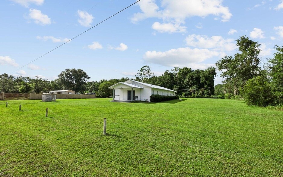 More Photos Of 101 Sesame St, Palatka Religious Facility For Sale