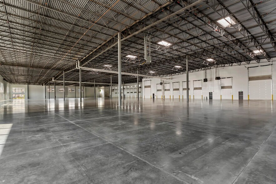 More Photos Of 626 W Stockman Way, Ogden Distribution For Lease