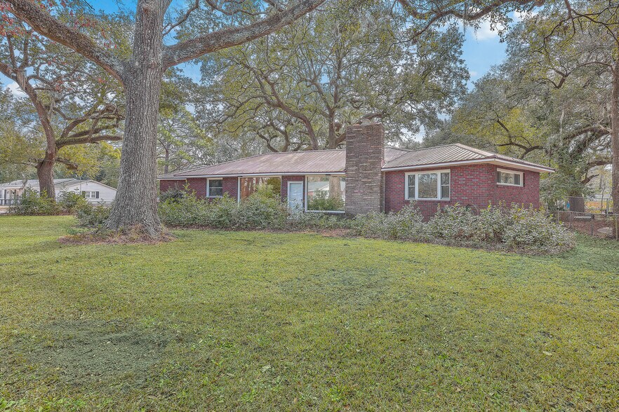 More Photos Of 1251 Remount Rd, North Charleston Medical For Lease