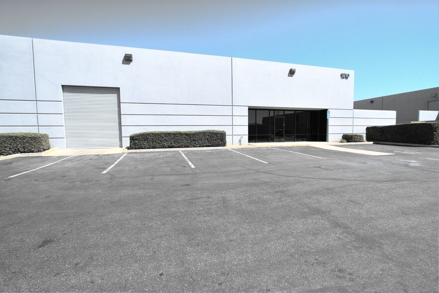 More Photos Of 1210 E Lexington Ave, Pomona Warehouse For Lease
