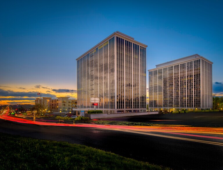 Primary Photo Of 6400 Arlington Blvd, Falls Church Office For Lease