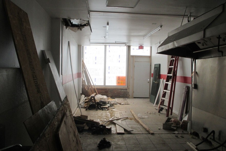 More Photos Of 910 Poplar Grove St, Baltimore Storefront Retail Residential For Sale