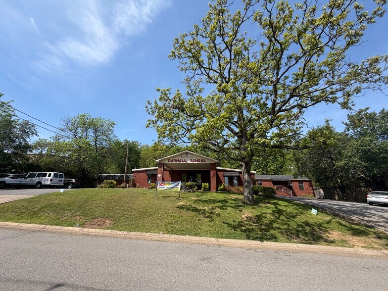 More Photos Of 1816 Hinson Loop Rd, Little Rock Daycare Center For Sale
