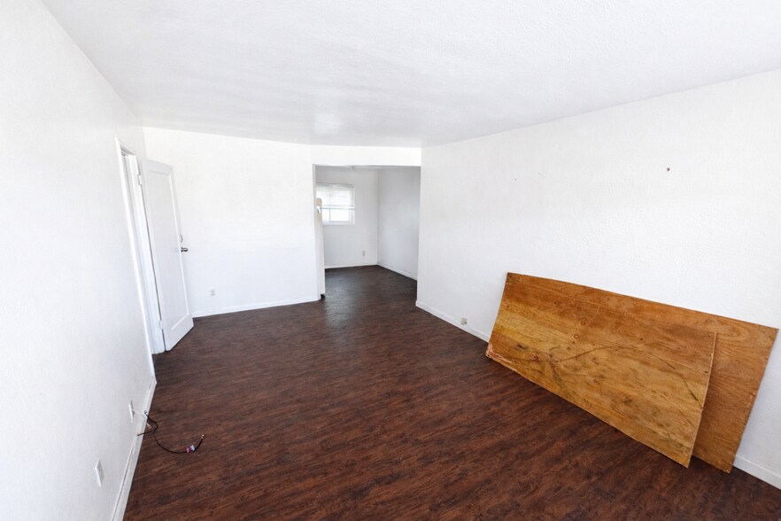 More Photos Of 1661 Fruitvale Ave, Oakland Apartments For Sale
