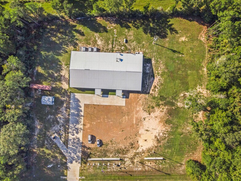 Primary Photo Of 4951 US Highway 190 W, Livingston Office For Sale