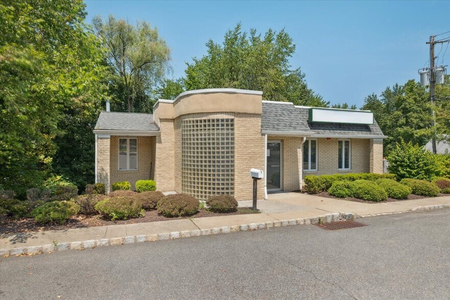 Primary Photo Of 159 Us Highway 46, Rockaway Office For Lease