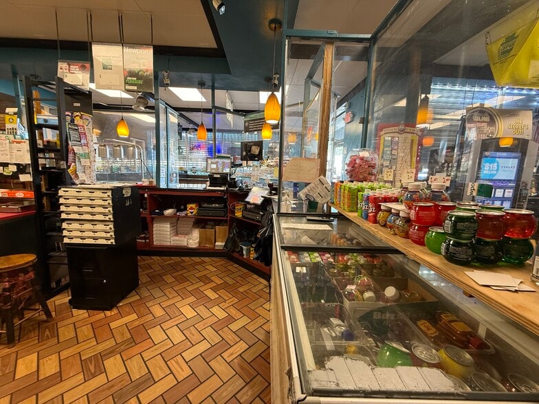 More Photos Of 601-617 Cedar Ave, Yeadon Storefront For Lease