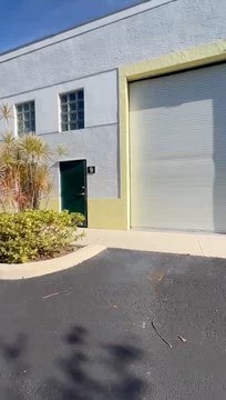 More Photos Of 2937 Ravenswood Rd, Fort Lauderdale Self Storage For Sale