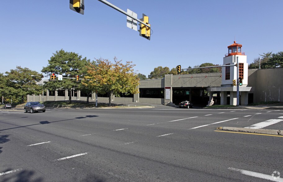 610 Old York Rd, Jenkintown, PA 19046 Coworking Space